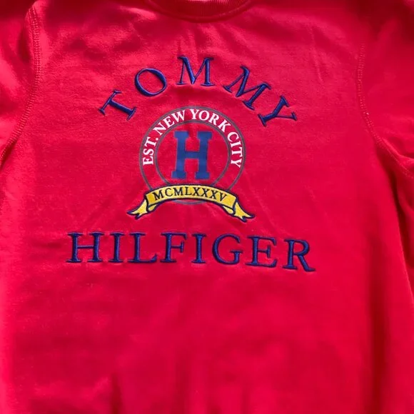 Brand New Tommy Hilfiger Red Sweater with Embroidered Logo - Picture 2 of 14
